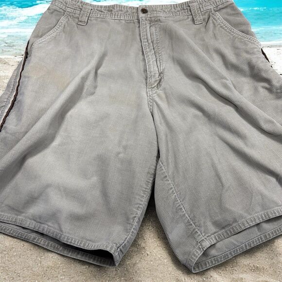 VTG 90s Quiksilver Beige Corduroy Surf Skate Shorts Tag SZ 34 Actual 32 *READ* - Picture 1 of 14